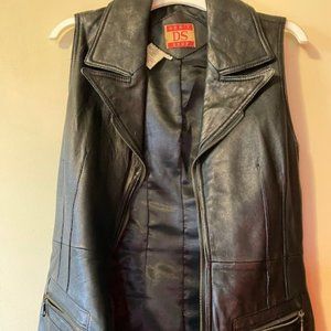 don't ds stop sleeveless leather  vest/blazer/jacket used